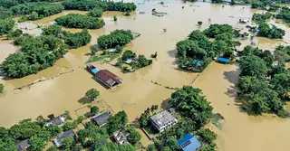 ভারতে তীব্র বৃষ্টি-বন্যা: প্রাণ গেছে চারজনের, ৫ জেলায় রেড অ্যালার্ট